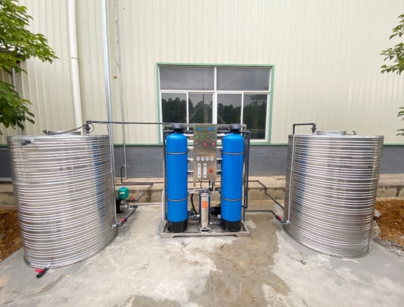 貴州雷山某板材廠1噸反滲透純凈水設備