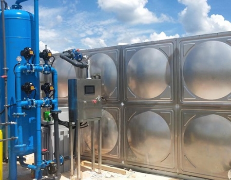 貴州甕安縣5噸壓力式一體化凈水設(shè)備